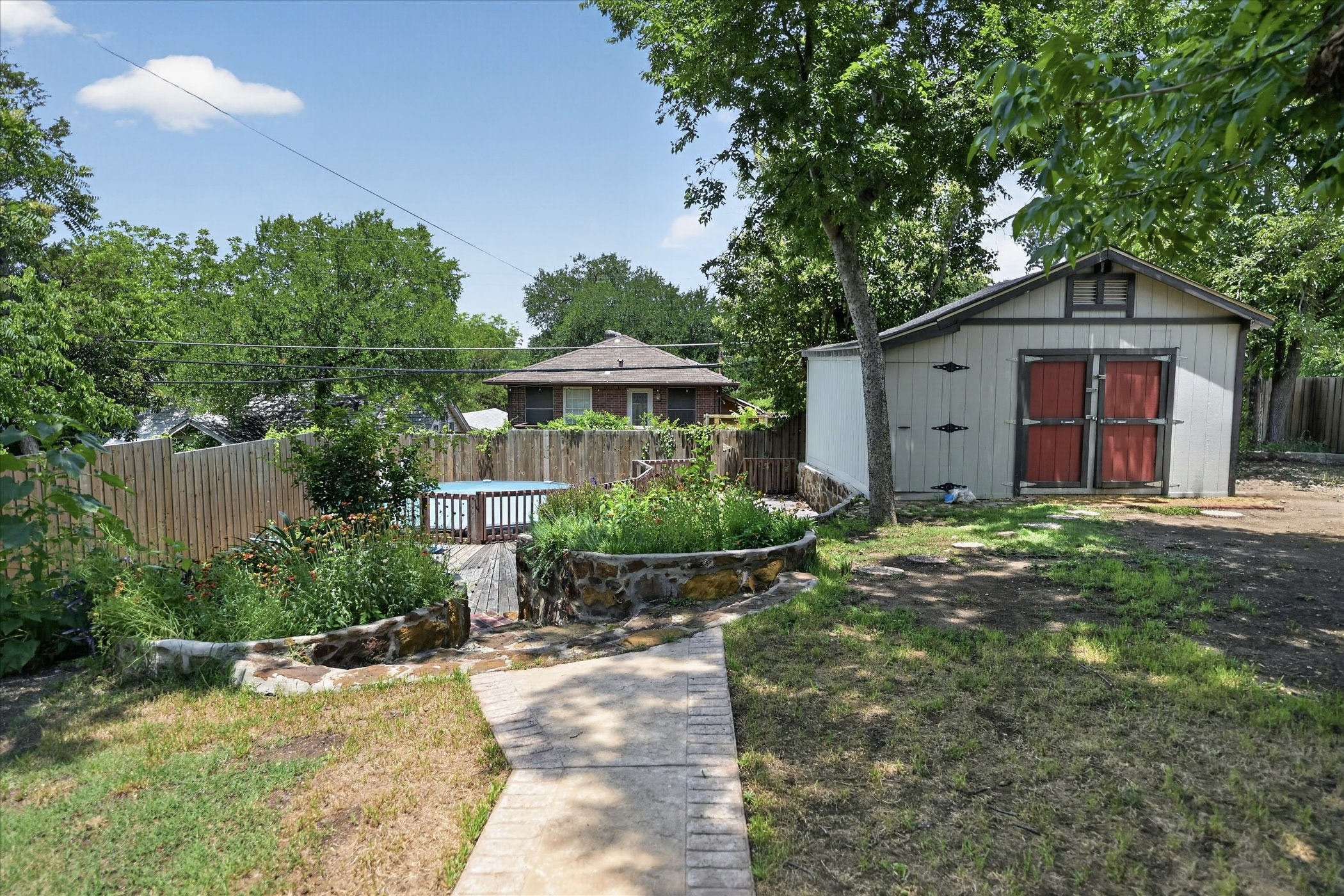 3319 Irwindell Boulevard Dallas TX 75211