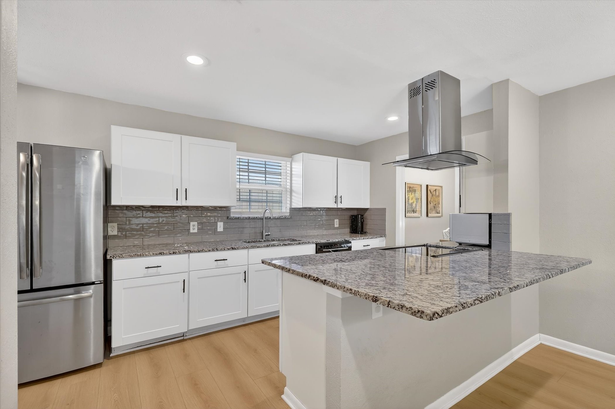2920 Sharpview Lane Dallas TX 75228