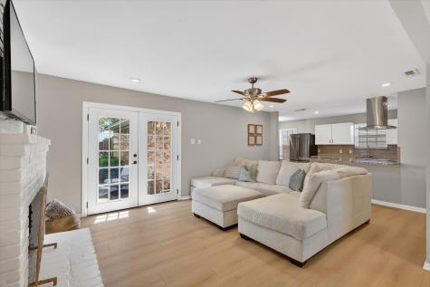 2920 Sharpview Lane Dallas TX 75228