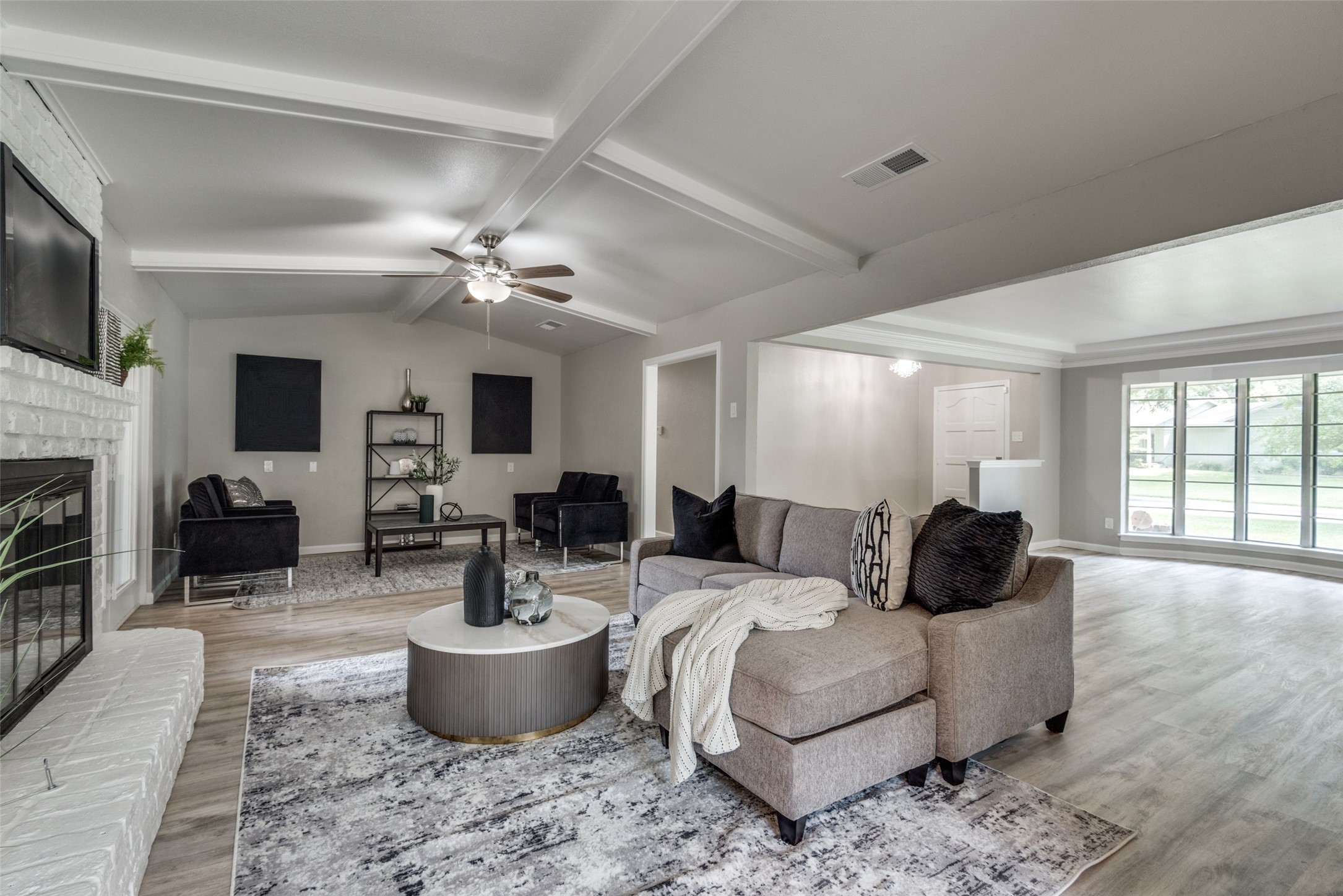 325 Woodhaven Drive Desoto TX 75115