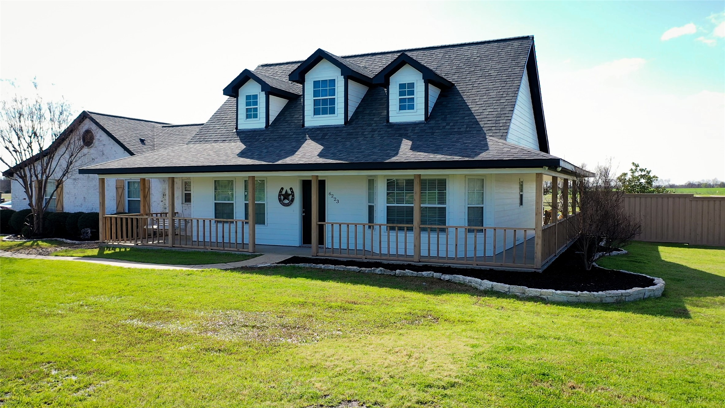 6223 Bridle Trail Caddo Mills TX 75135