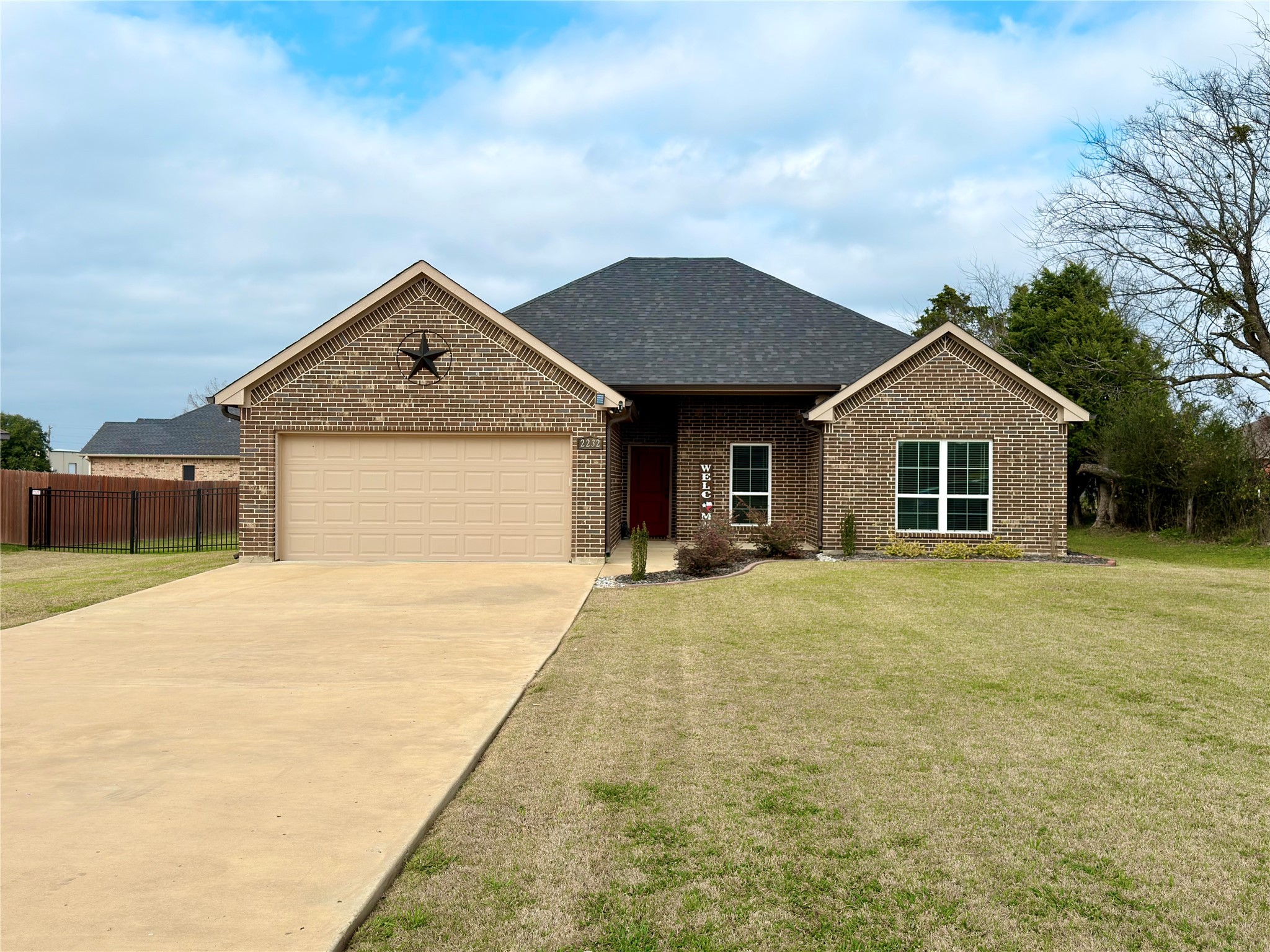 2232 Samuel Street Mabank TX 75147