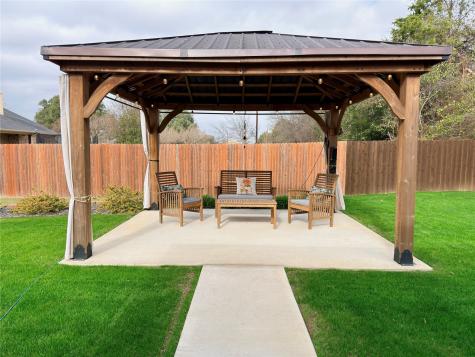 2232 Samuel Street Mabank TX 75147