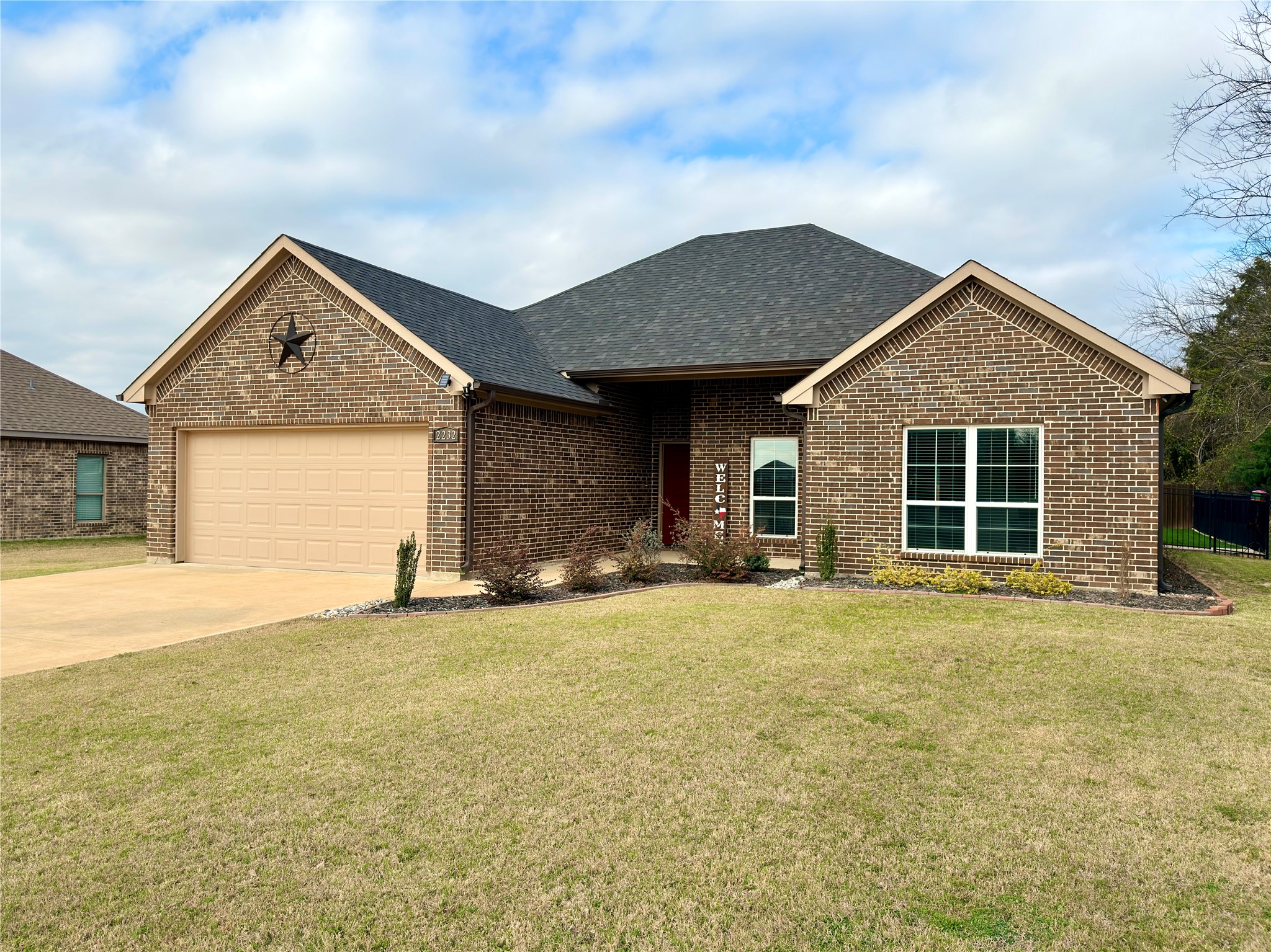 2232 Samuel Street Mabank TX 75147