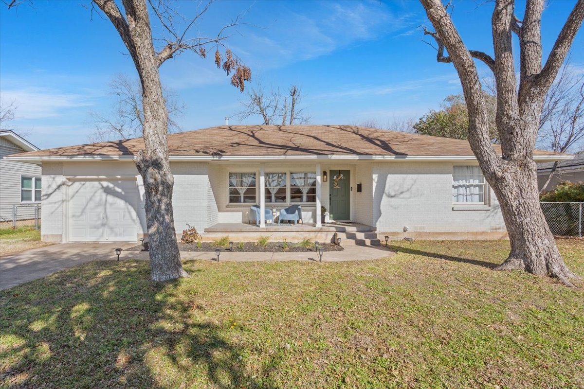 1307 N 62nd Street Waco TX 76710