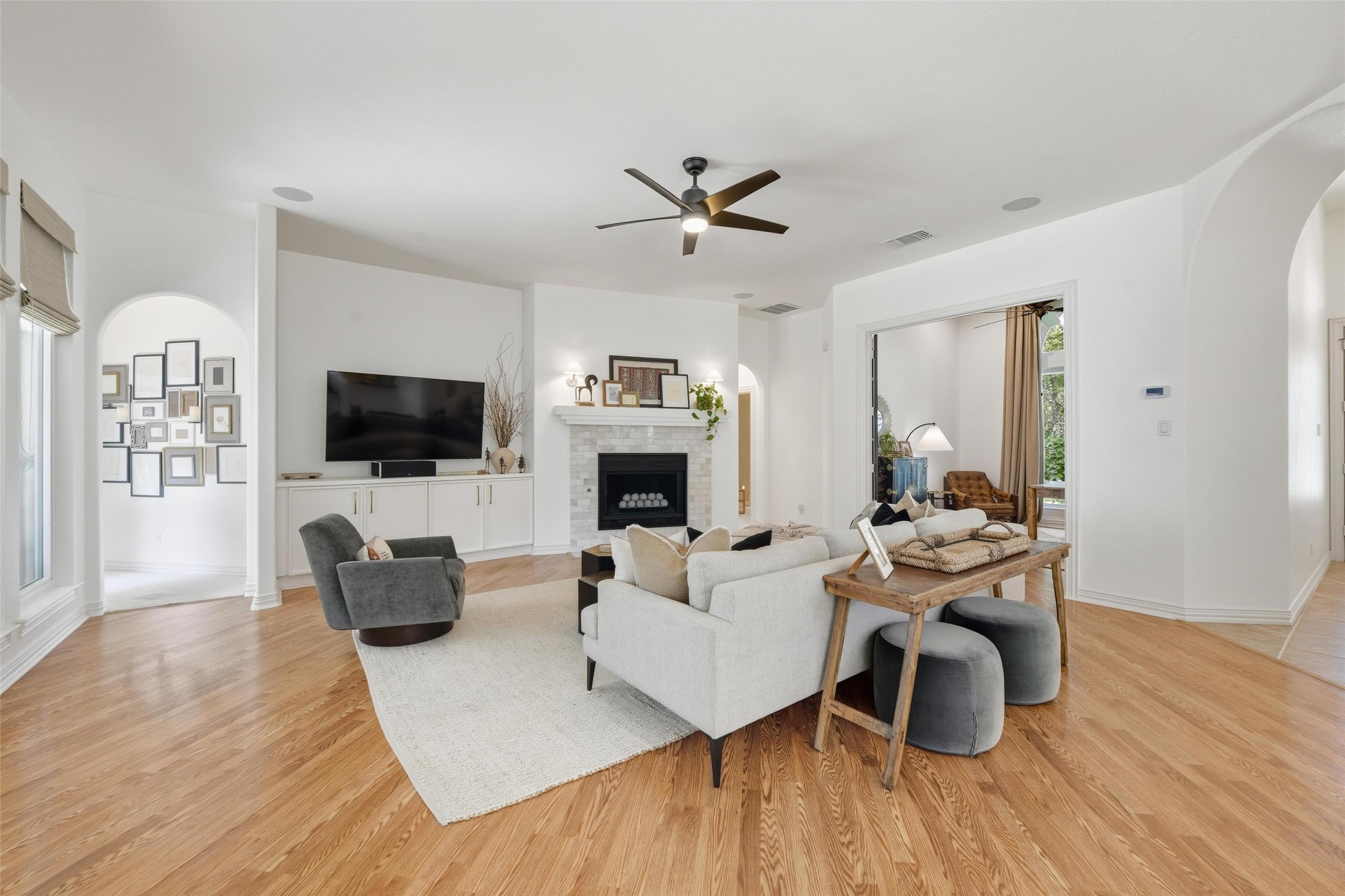 6100 Forest Lane Fort Worth TX 76112