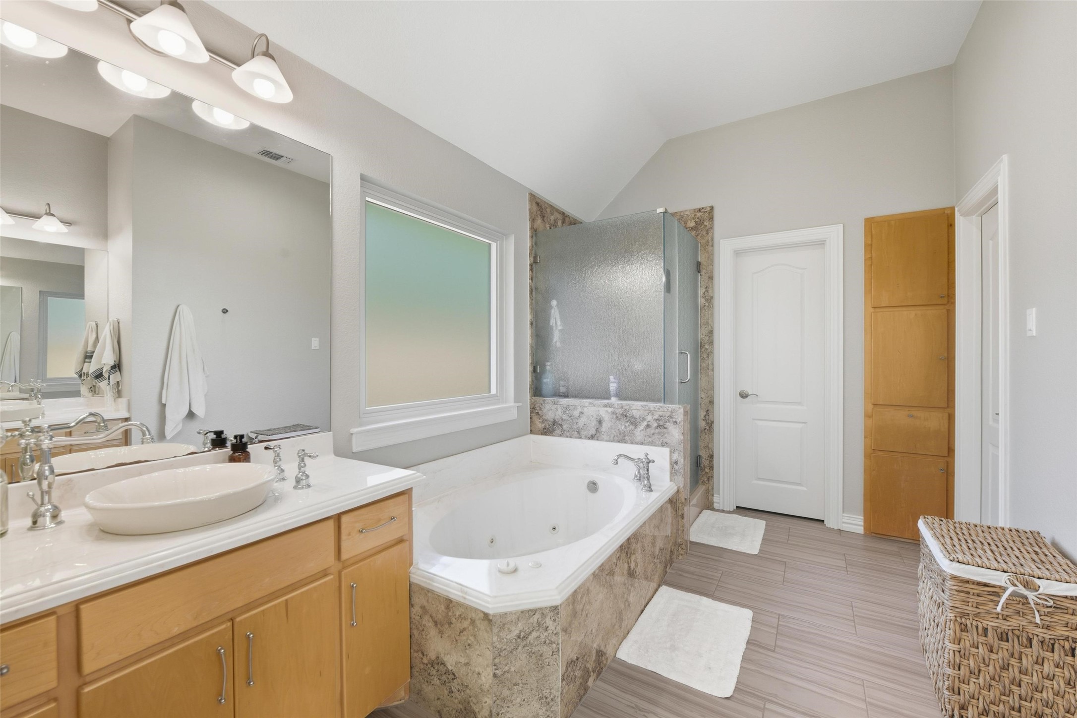 6100 Forest Lane Fort Worth TX 76112