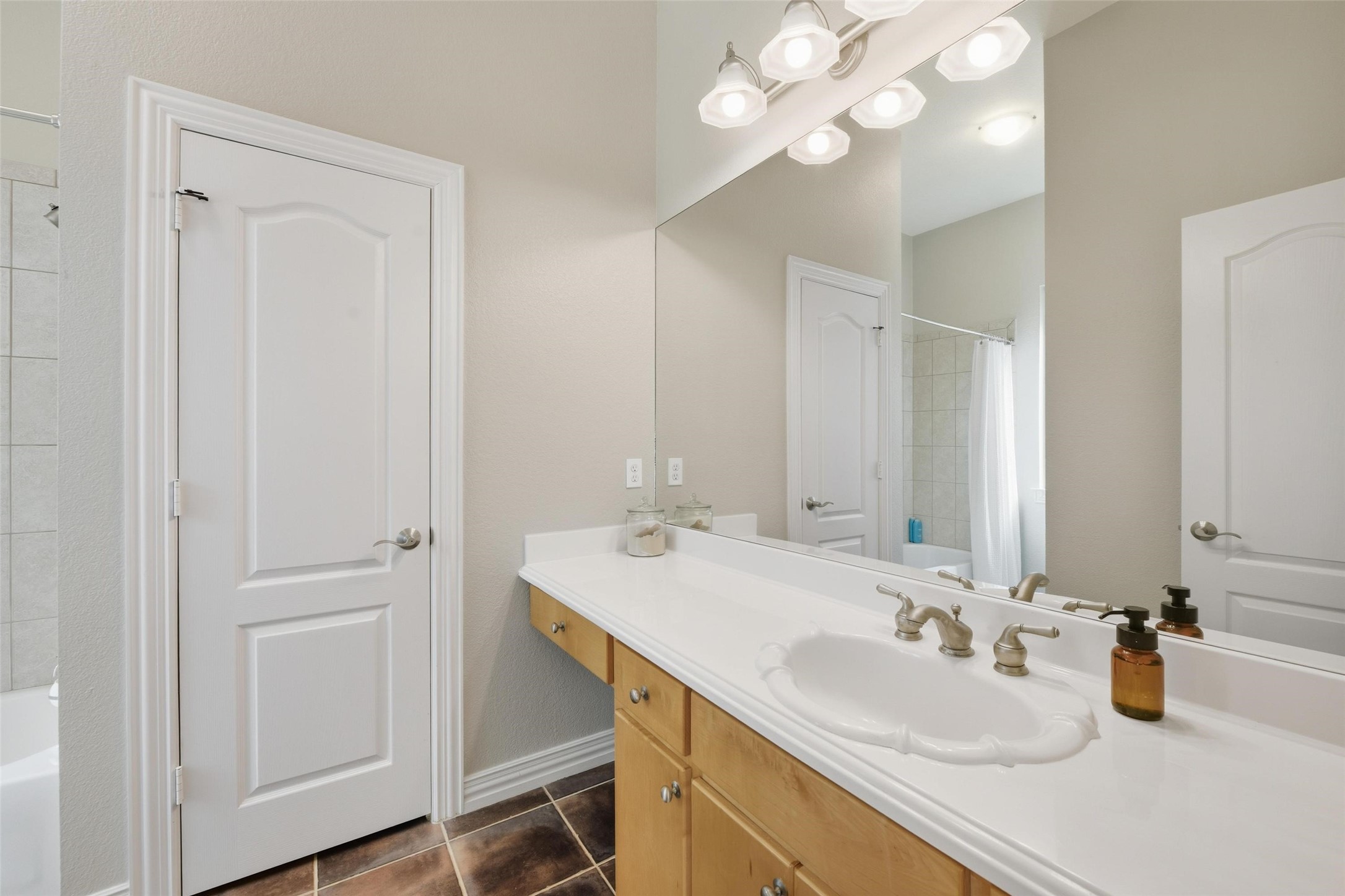 6100 Forest Lane Fort Worth TX 76112