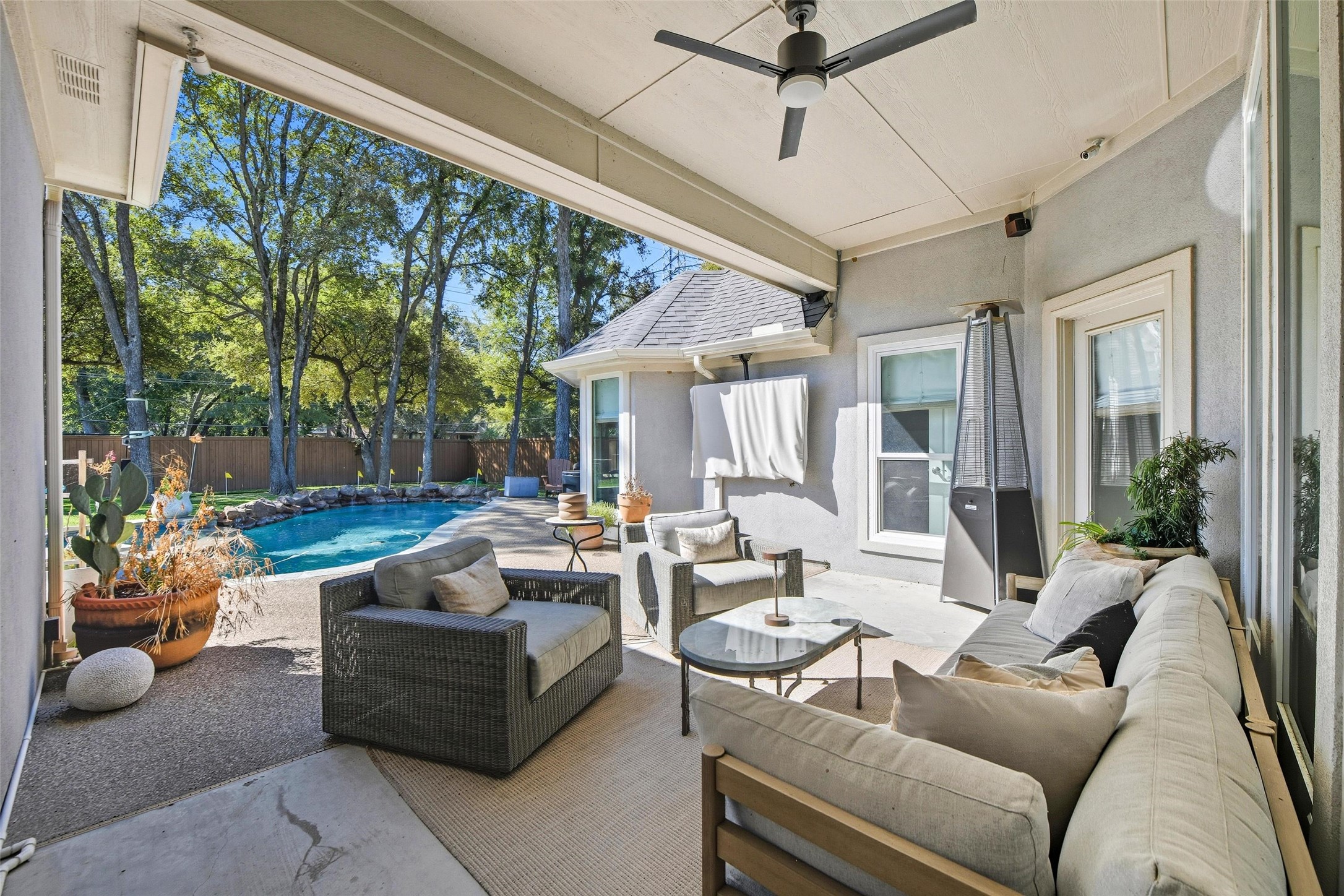 6100 Forest Lane Fort Worth TX 76112