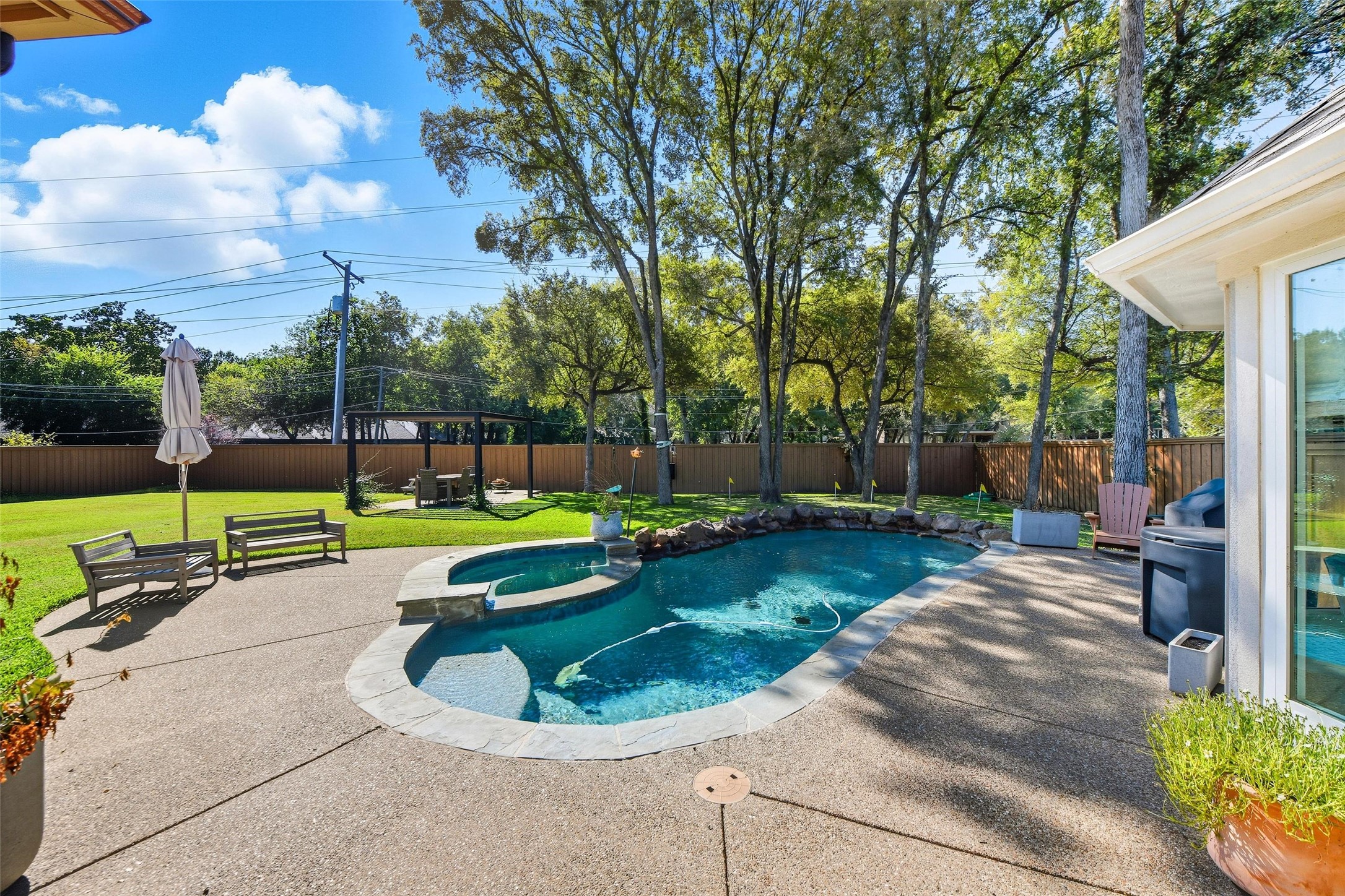 6100 Forest Lane Fort Worth TX 76112