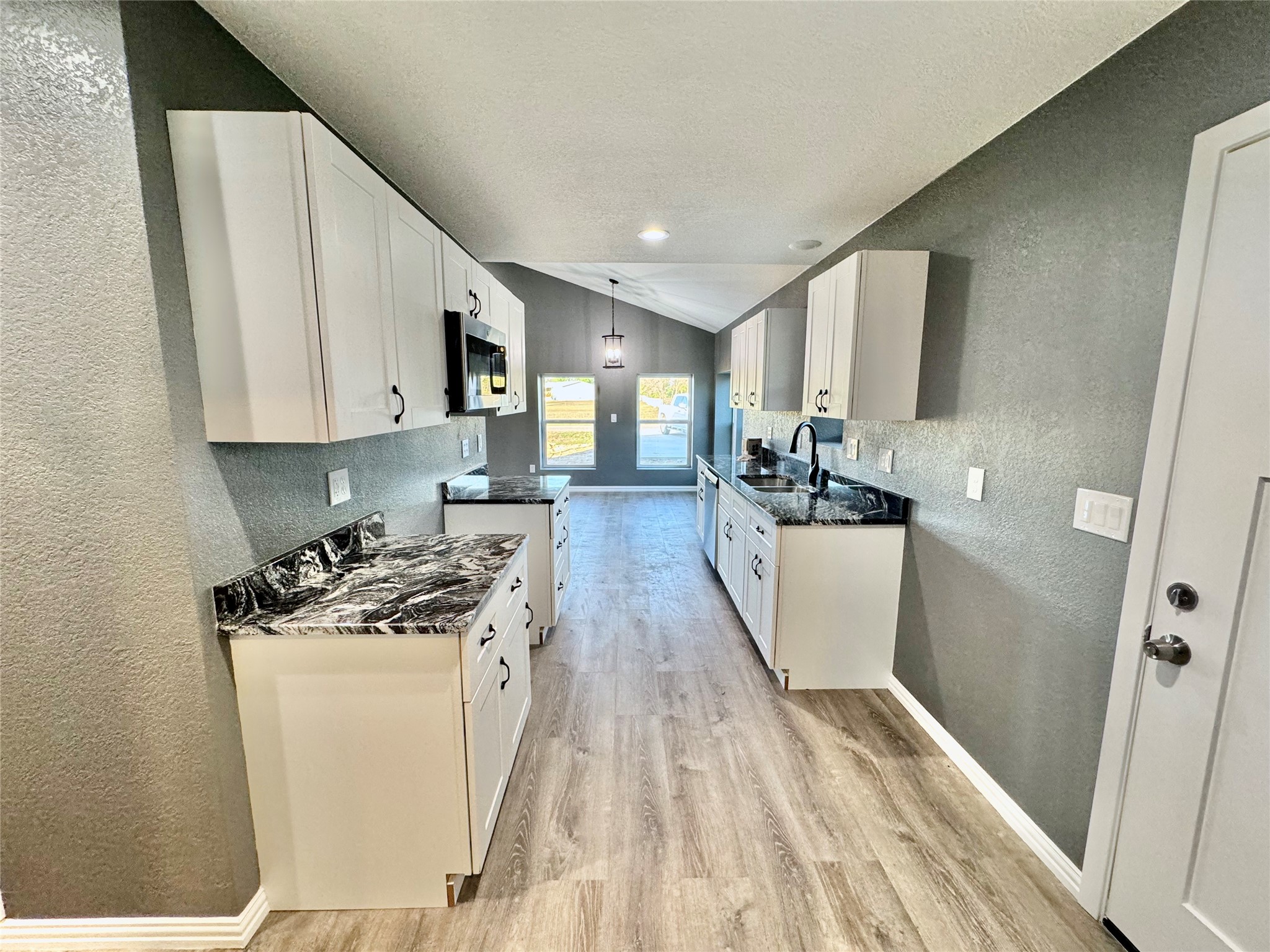 200 Lois Circle Granbury TX 76049