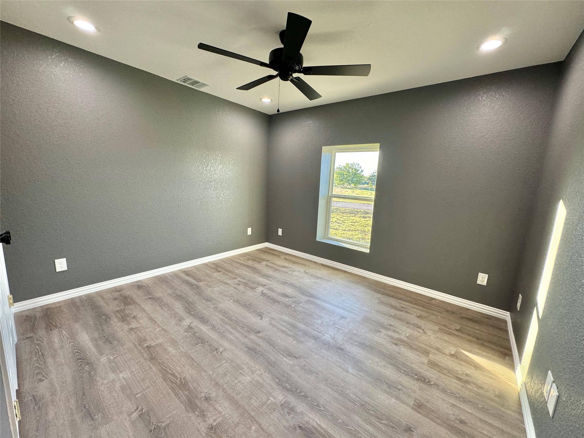 200 Lois Circle Granbury TX 76049