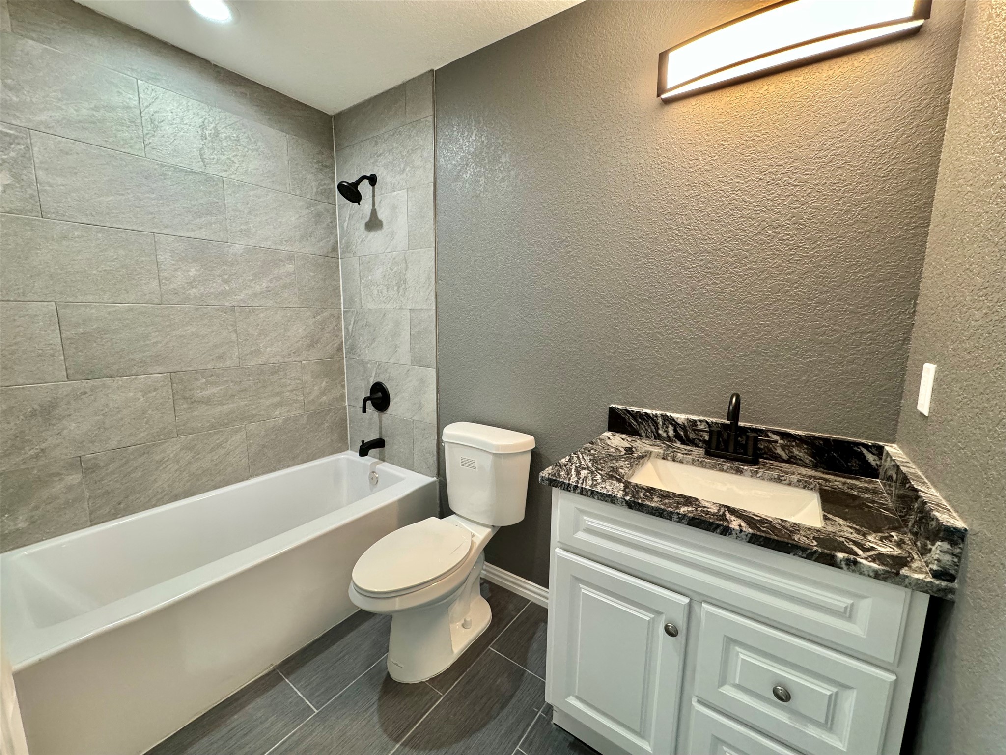 200 Lois Circle Granbury TX 76049