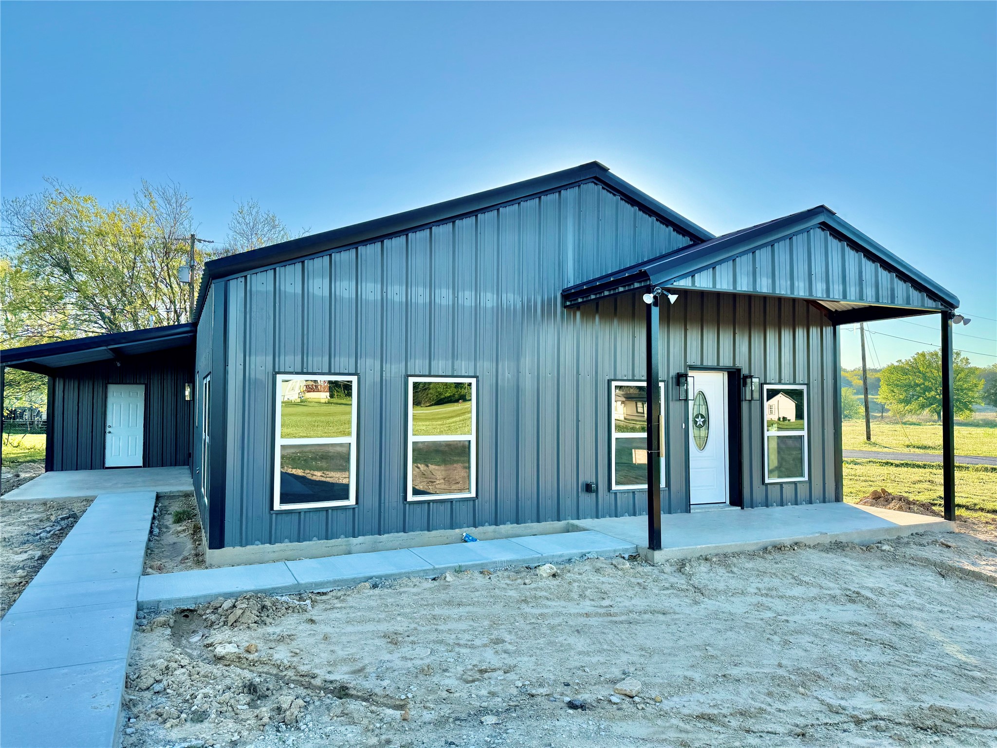 200 Lois Circle Granbury TX 76049
