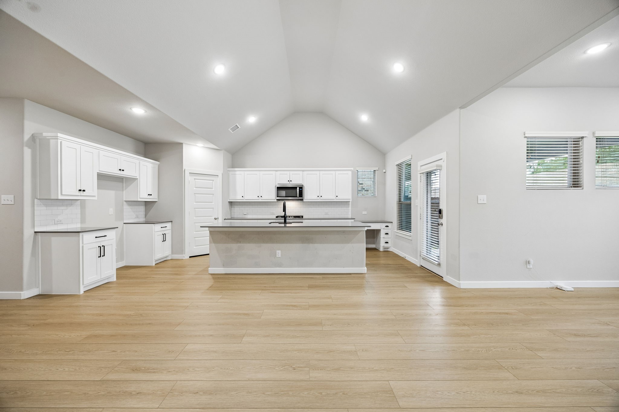 5213 Bellhurst Drive Princeton TX 75071