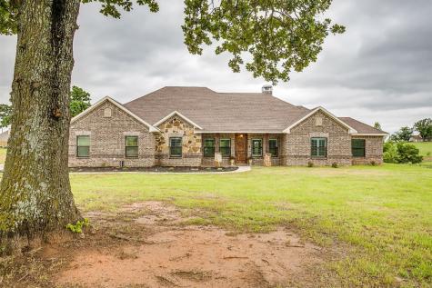 601 W N Woody Road Azle TX 76020