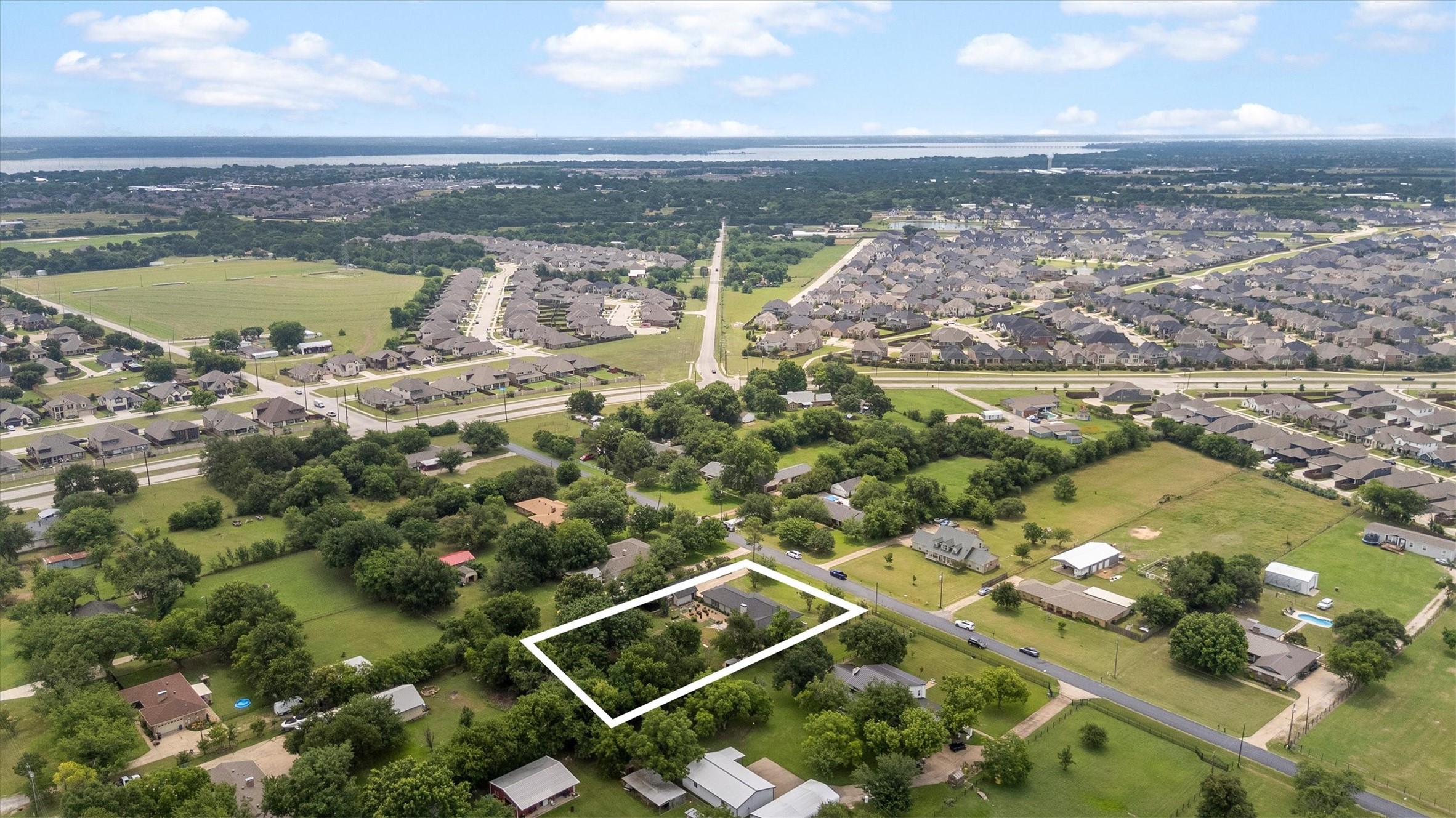 216 Meadowlark Lane Wylie TX 75098