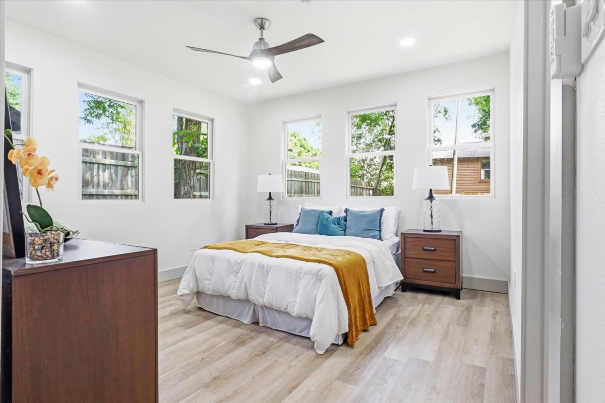5914 Victor Street Dallas TX 75214