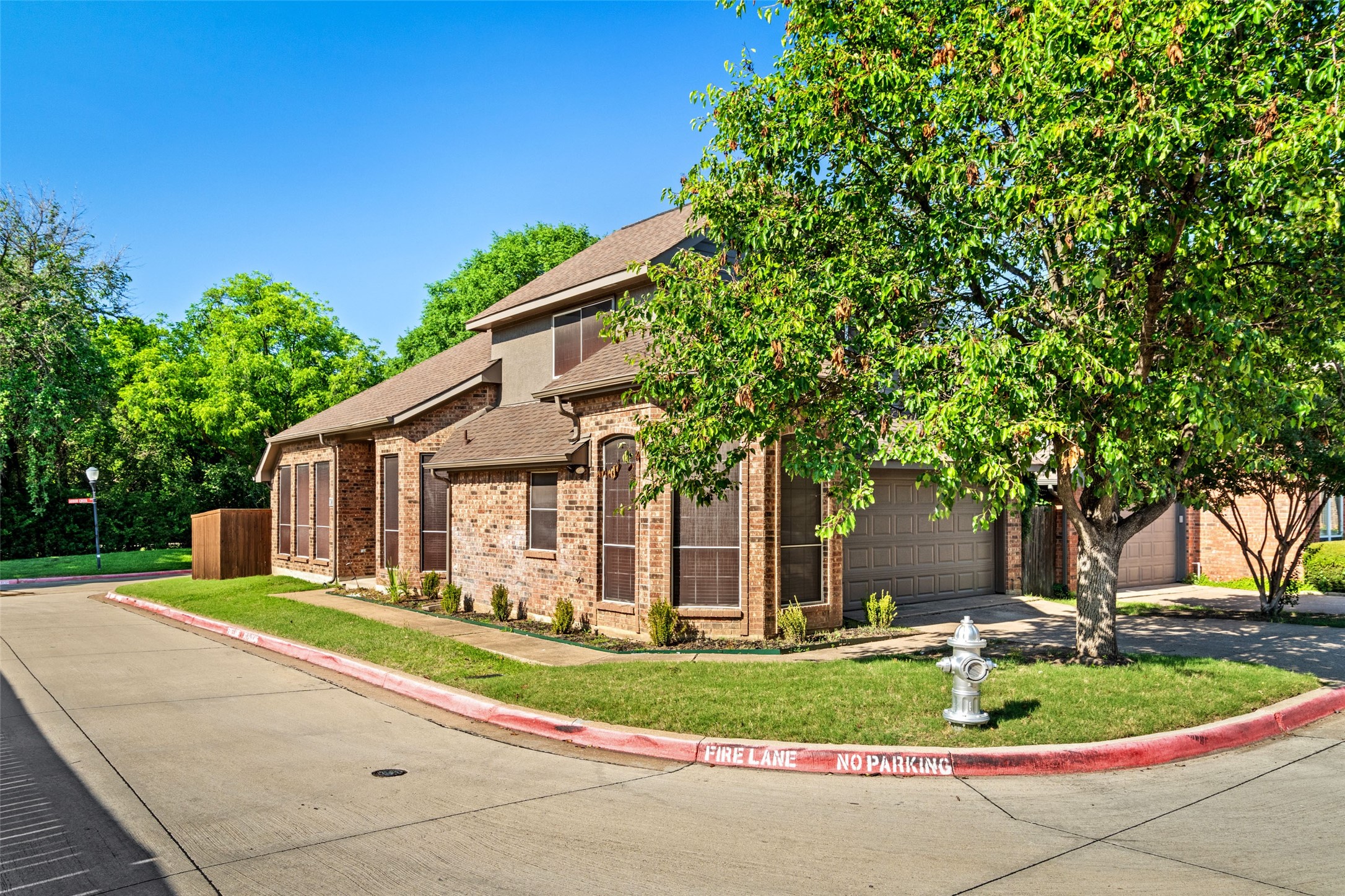 381 Arbor Lane Euless TX 76039