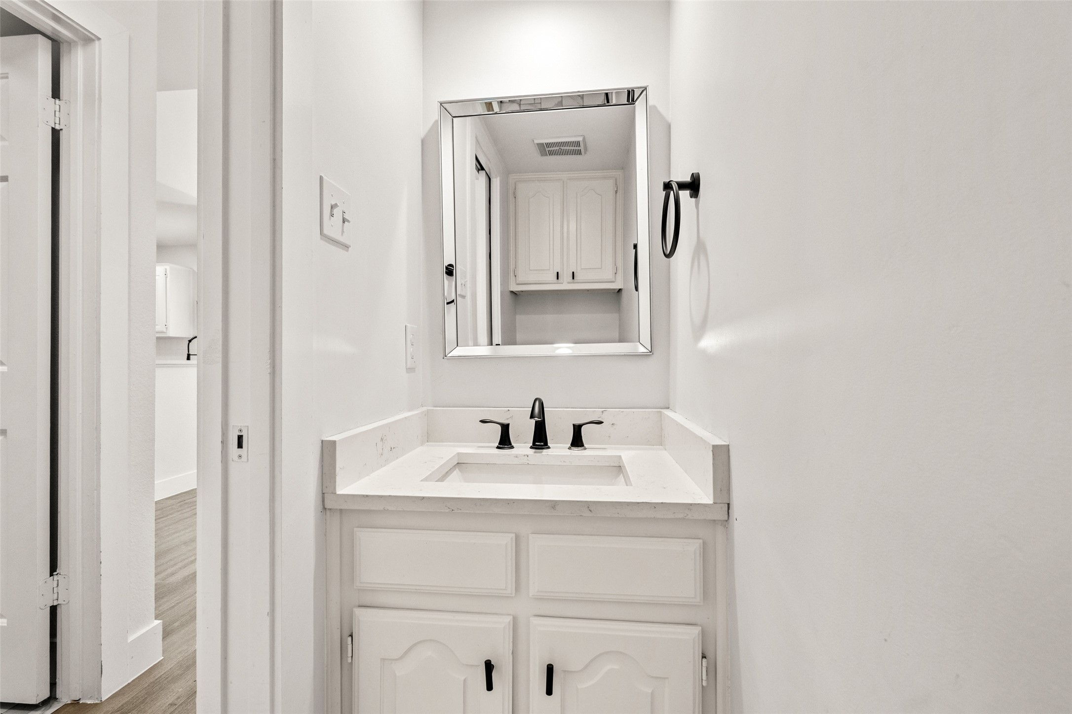 381 Arbor Lane Euless TX 76039