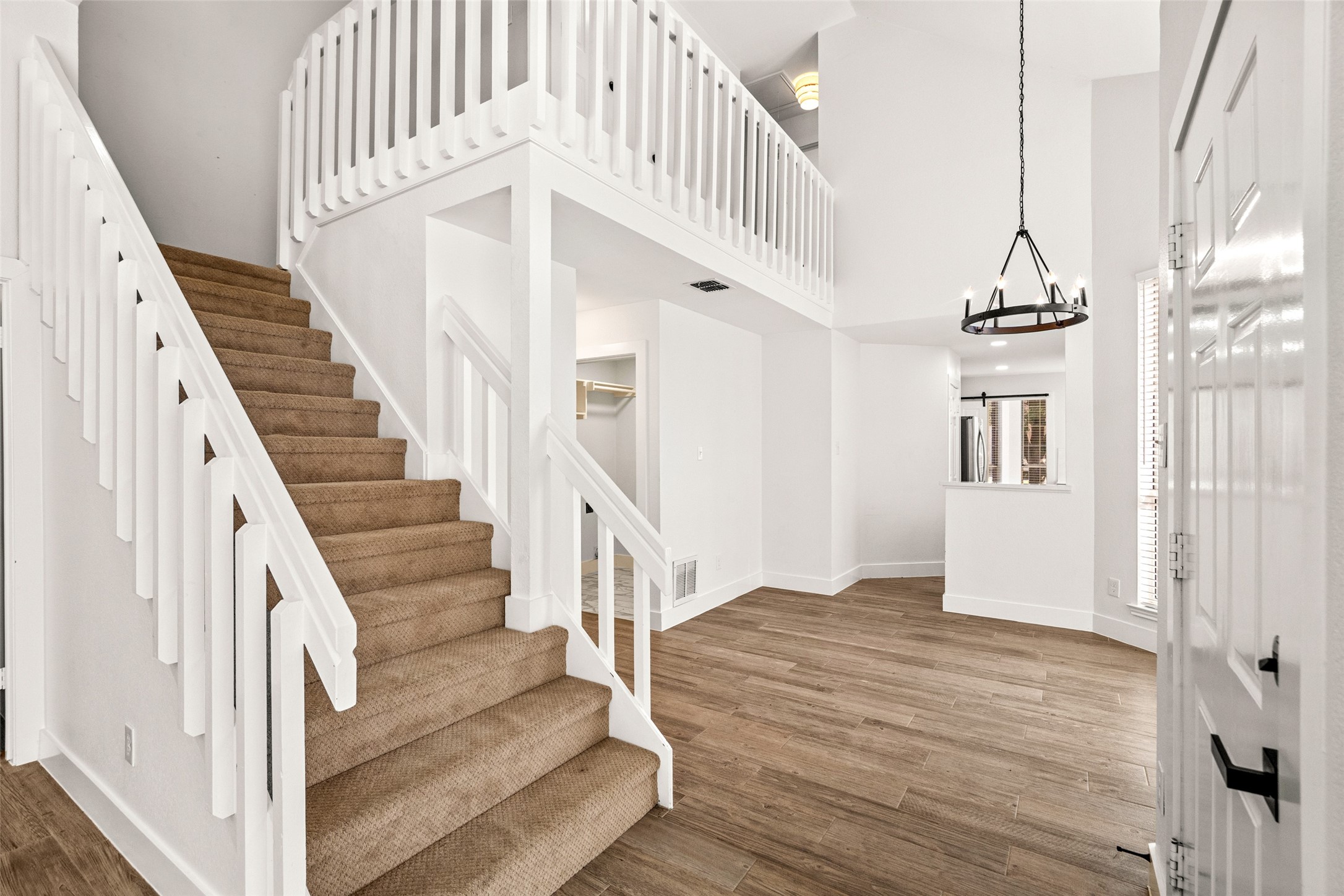 381 Arbor Lane Euless TX 76039