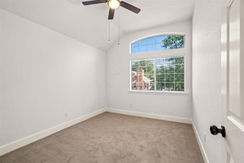 381 Arbor Lane Euless TX 76039
