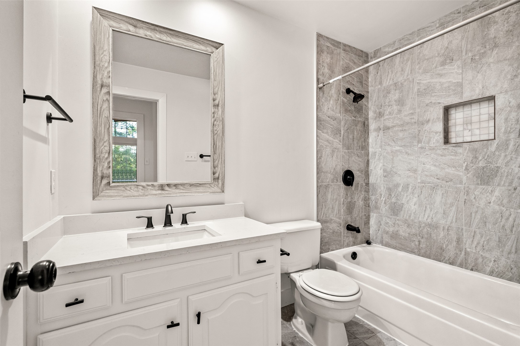 381 Arbor Lane Euless TX 76039