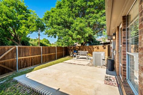 381 Arbor Lane Euless TX 76039
