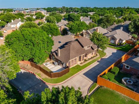 381 Arbor Lane Euless TX 76039