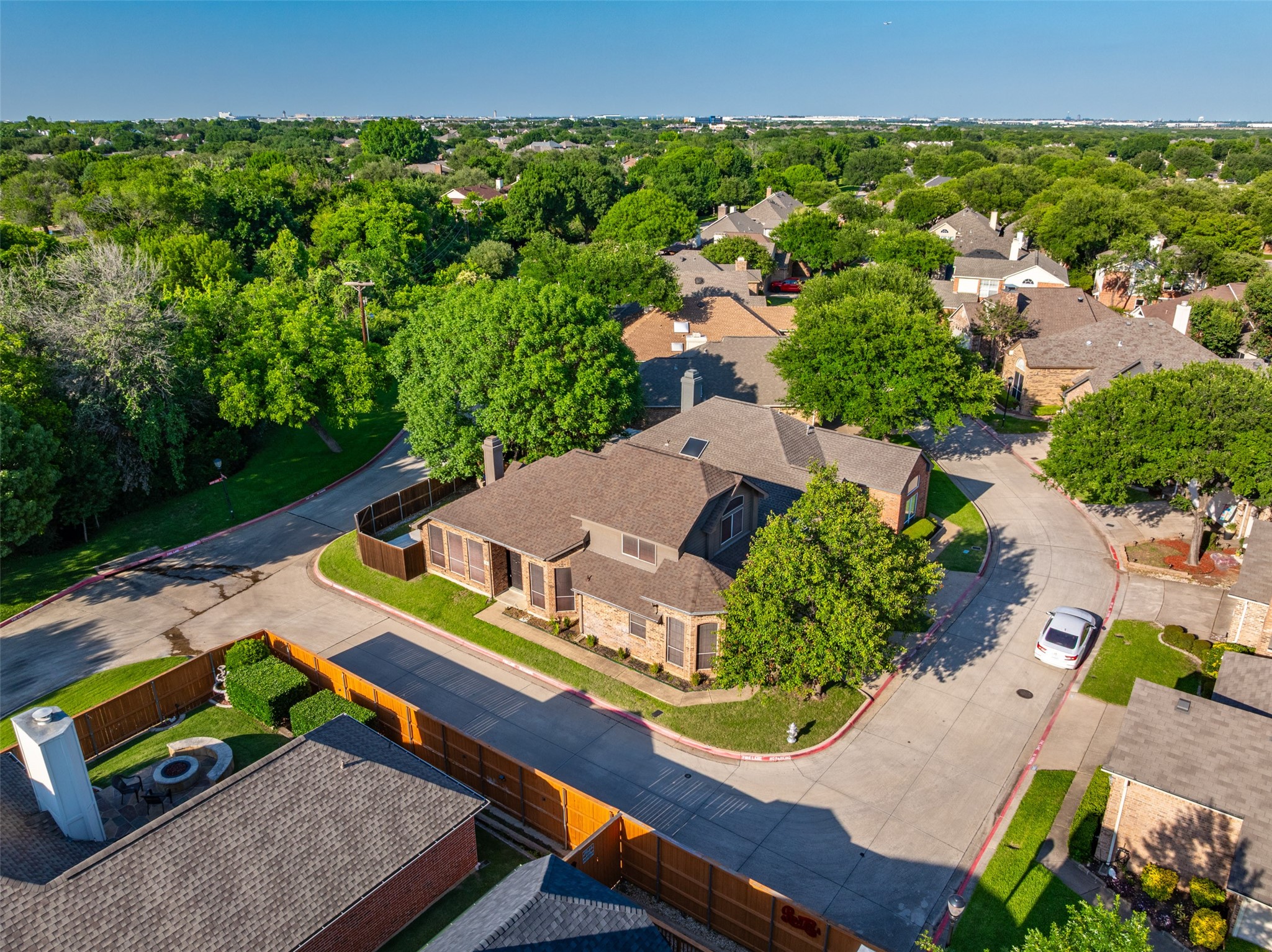 381 Arbor Lane Euless TX 76039