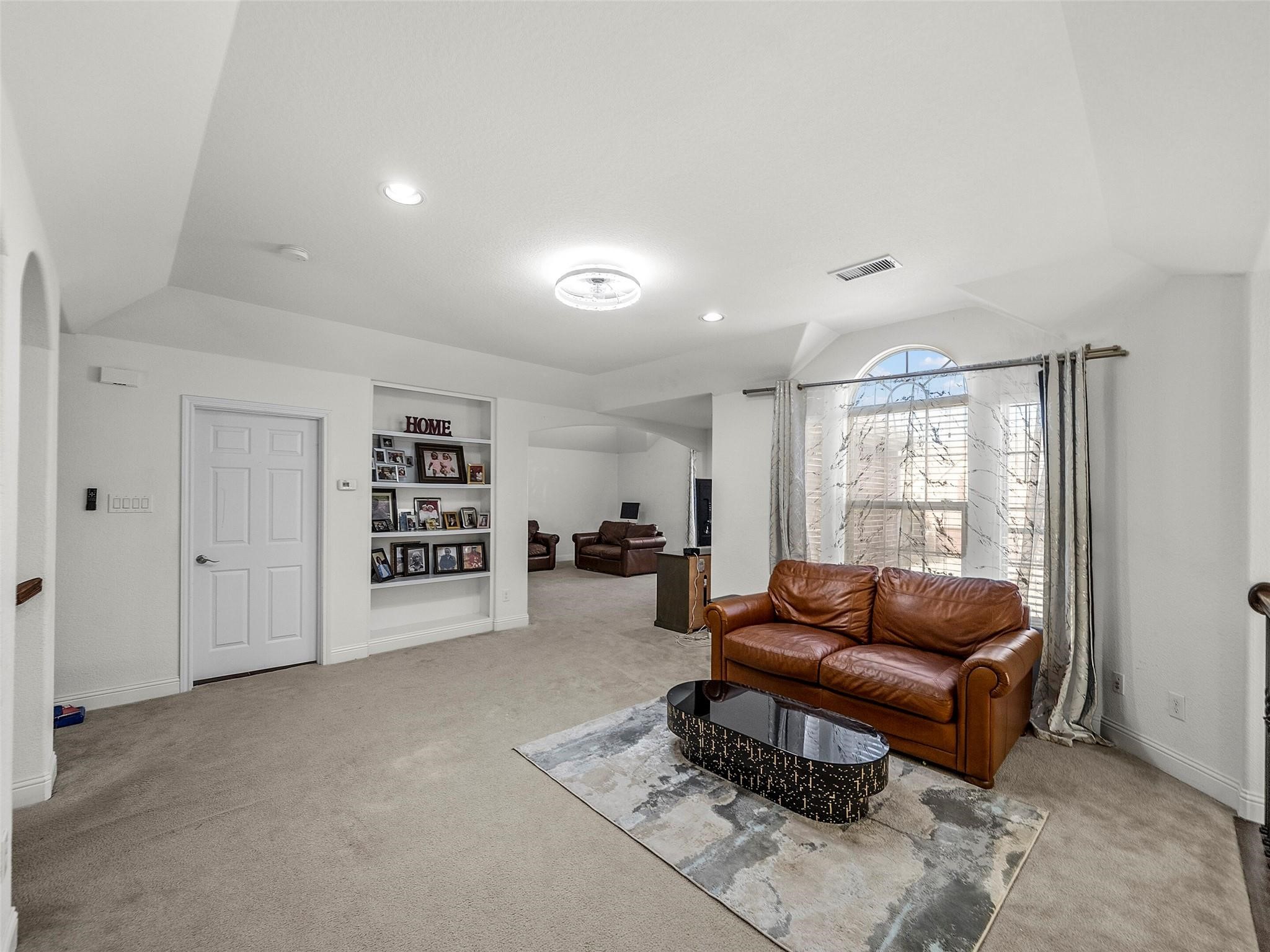 3608 N Hutch Drive Plano TX 75074