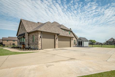 112 Walnut Drive Van Alstyne TX 75495
