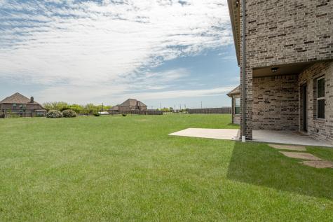 112 Walnut Drive Van Alstyne TX 75495
