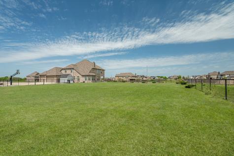 112 Walnut Drive Van Alstyne TX 75495