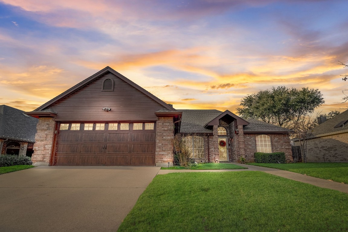 2605 Briargrove Drive Hurst TX 76054