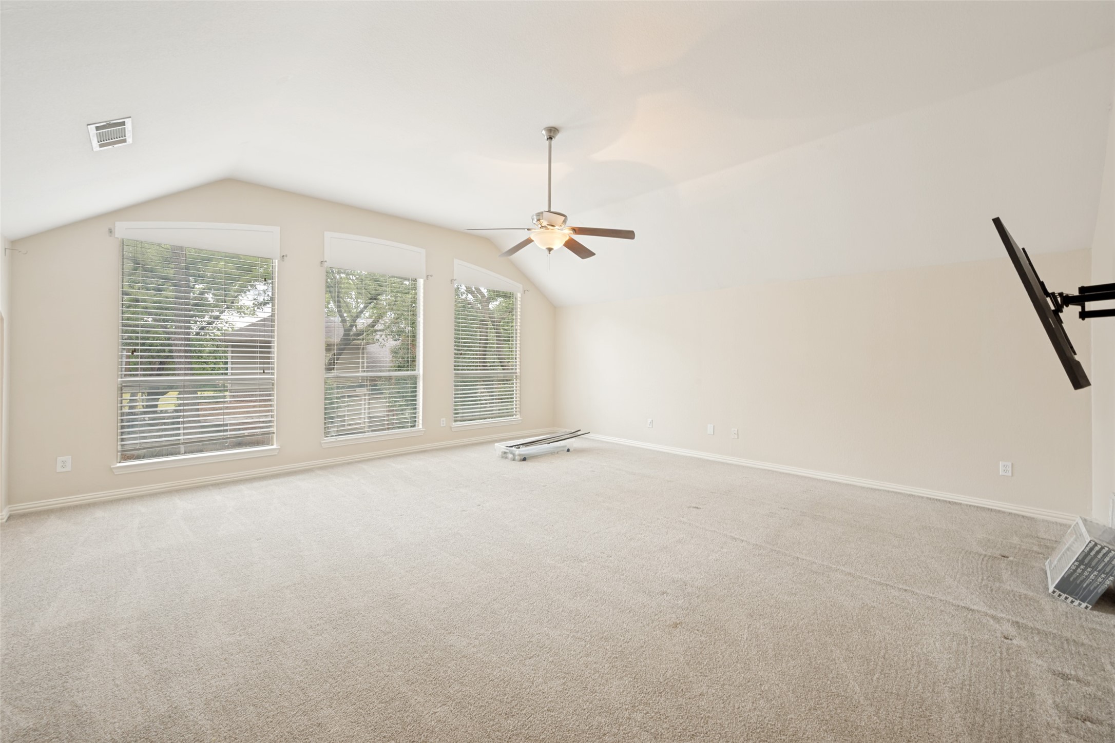 841 Forest Hollow Drive Hurst TX 76053