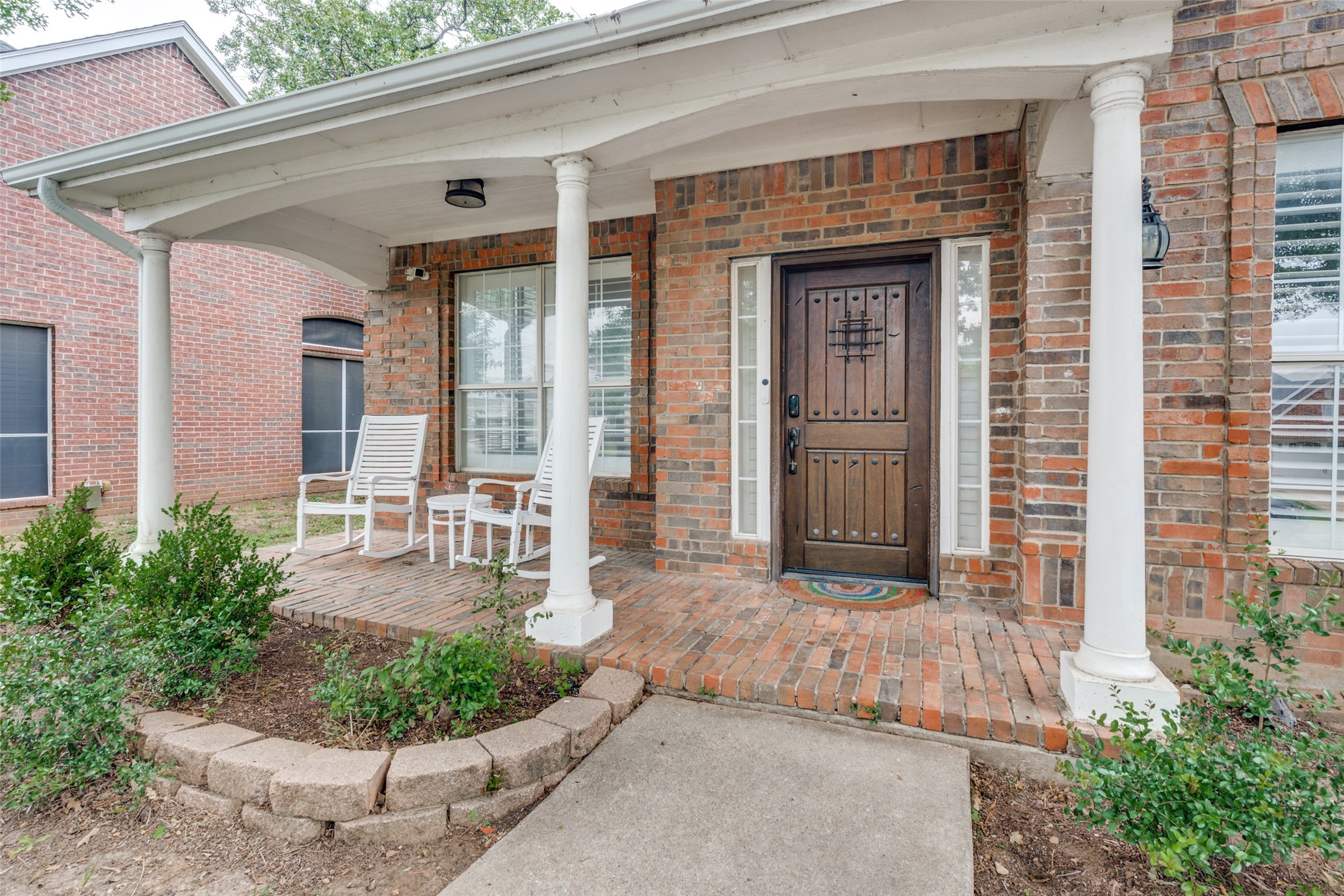 841 Forest Hollow Drive Hurst TX 76053