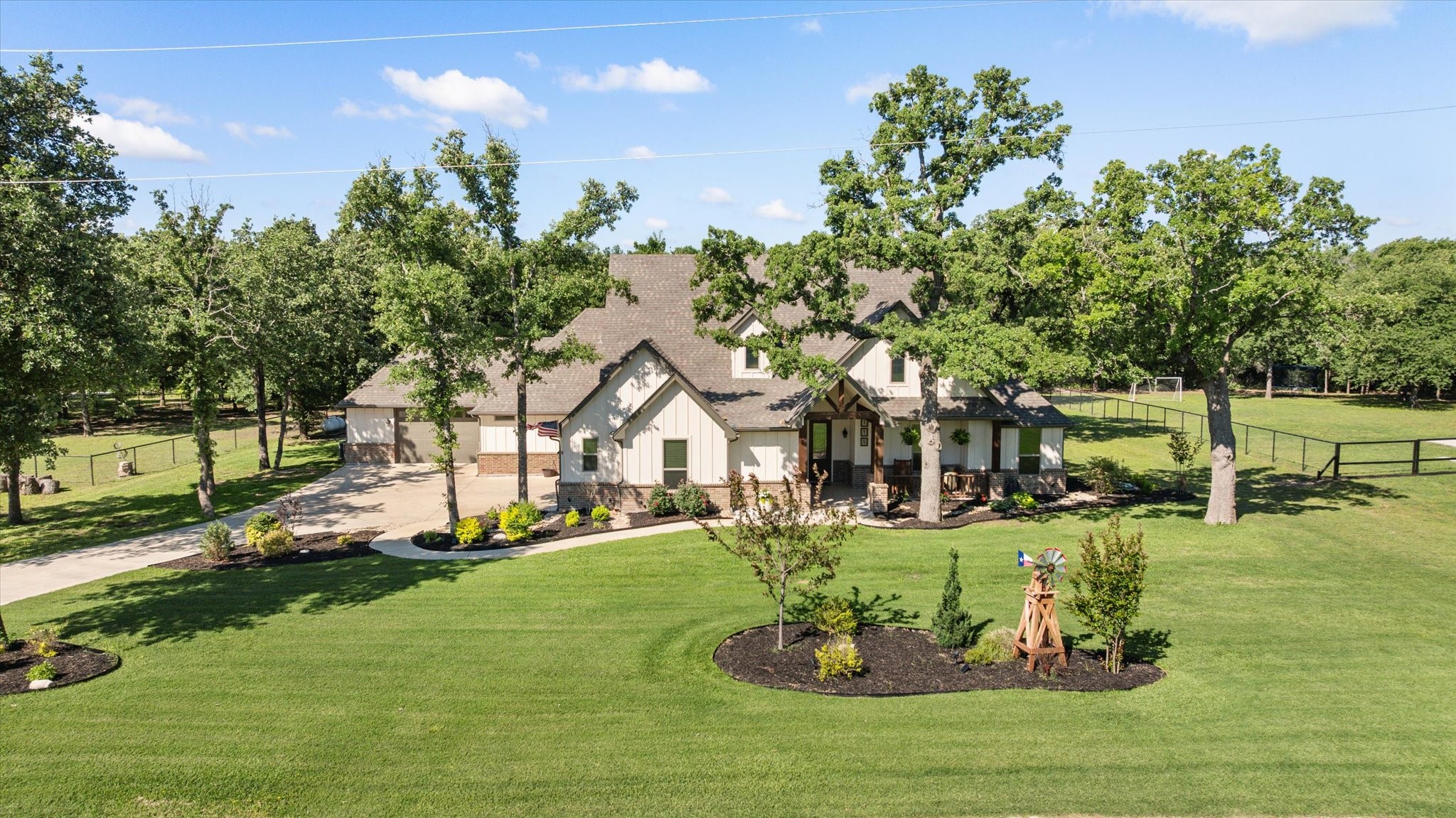 115 Magnolia Place Brock TX 76087