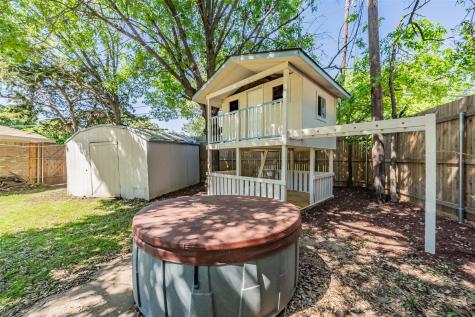 1718 Timbers Drive Irving TX 75061