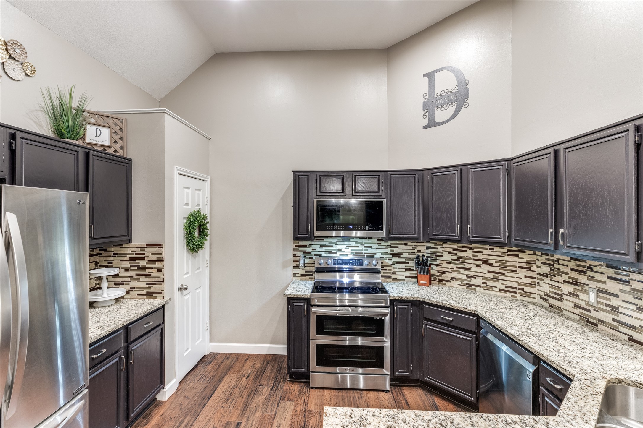 5020 Falcon Hollow Road Mckinney TX 75072