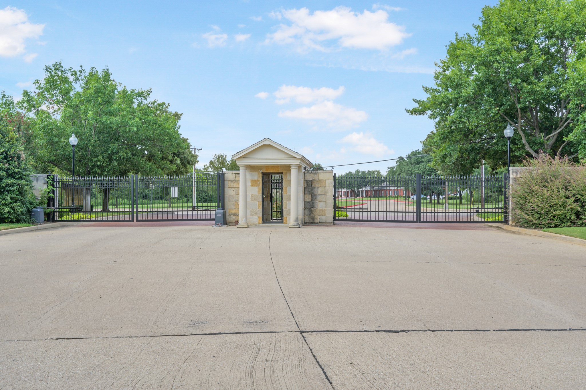2303 Panorama Court Arlington TX 76016