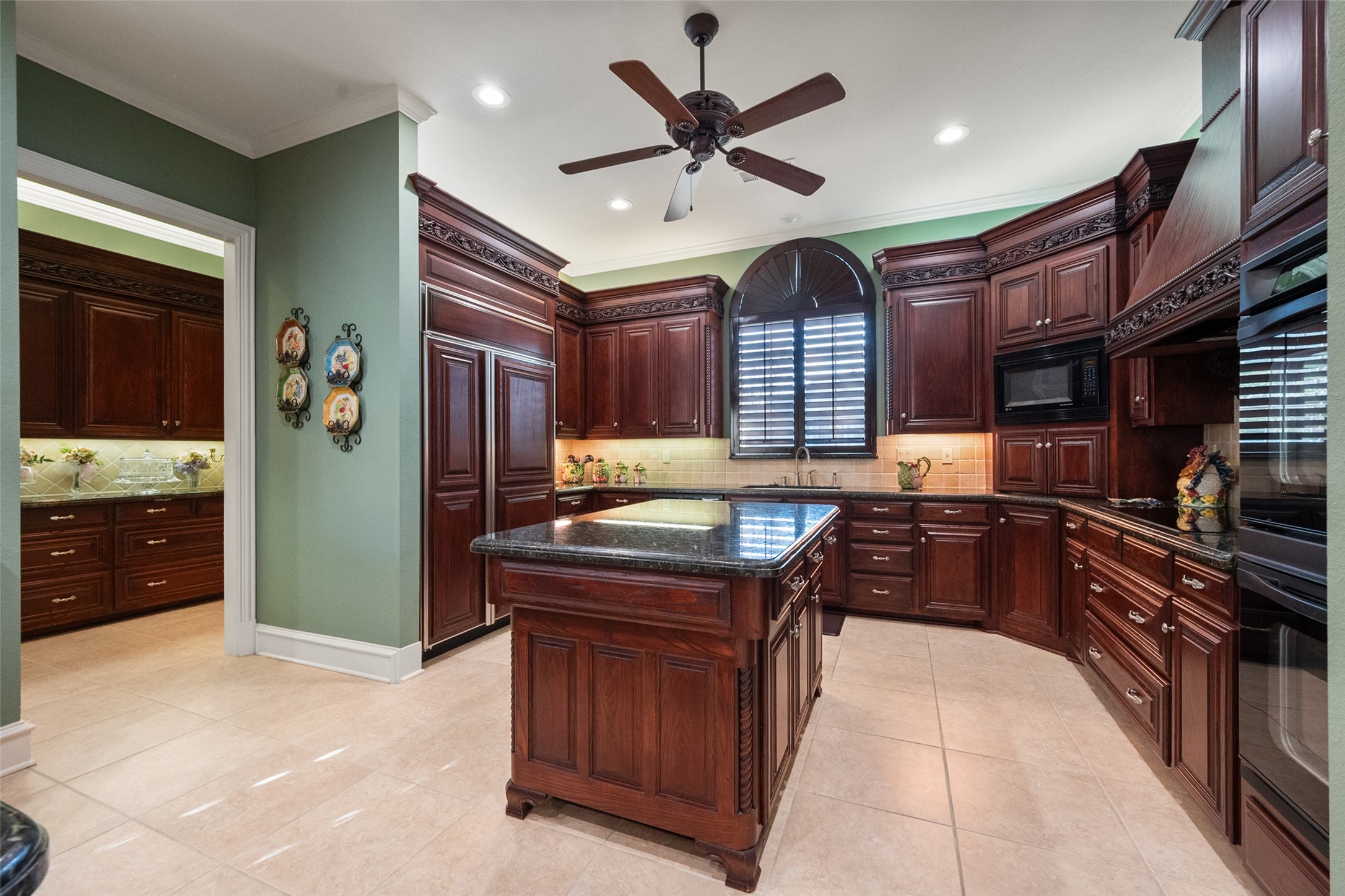 2303 Panorama Court Arlington TX 76016