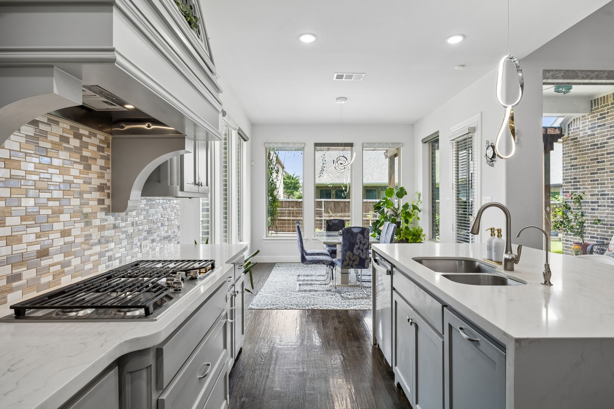 7826 Uxbridge Drive Irving TX 75063