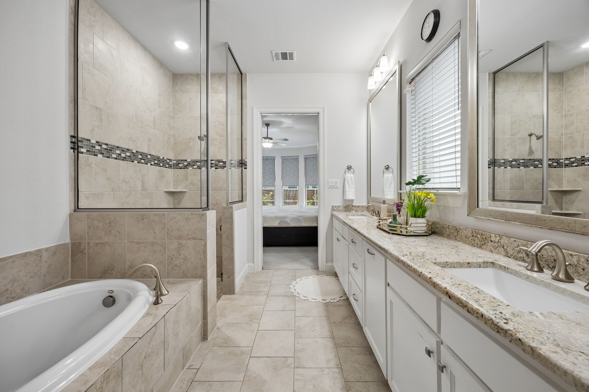 7826 Uxbridge Drive Irving TX 75063