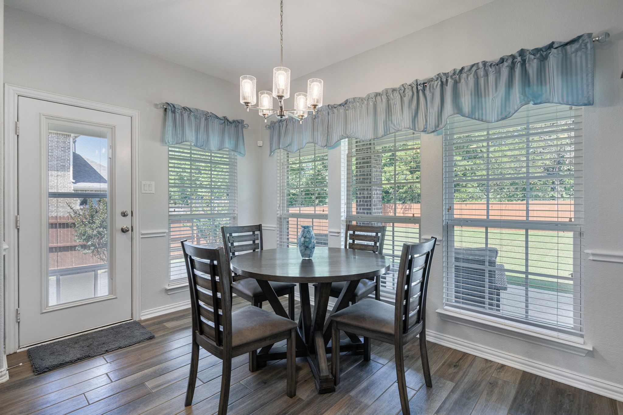410 Caymus Street Kennedale TX 76060