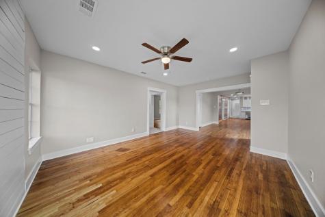 1001 W Lampasas Street Ennis TX 75119
