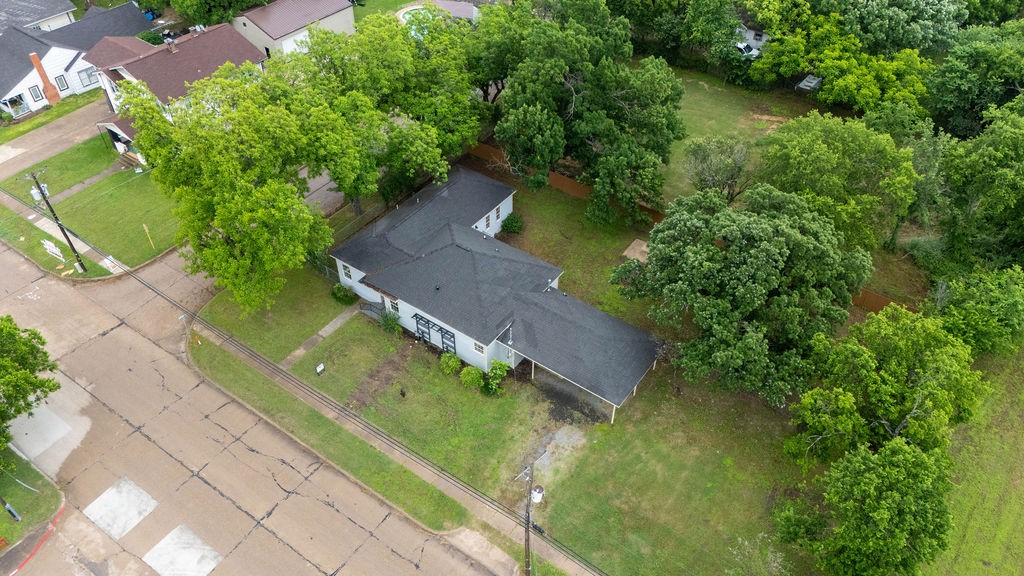 1001 W Lampasas Street Ennis TX 75119