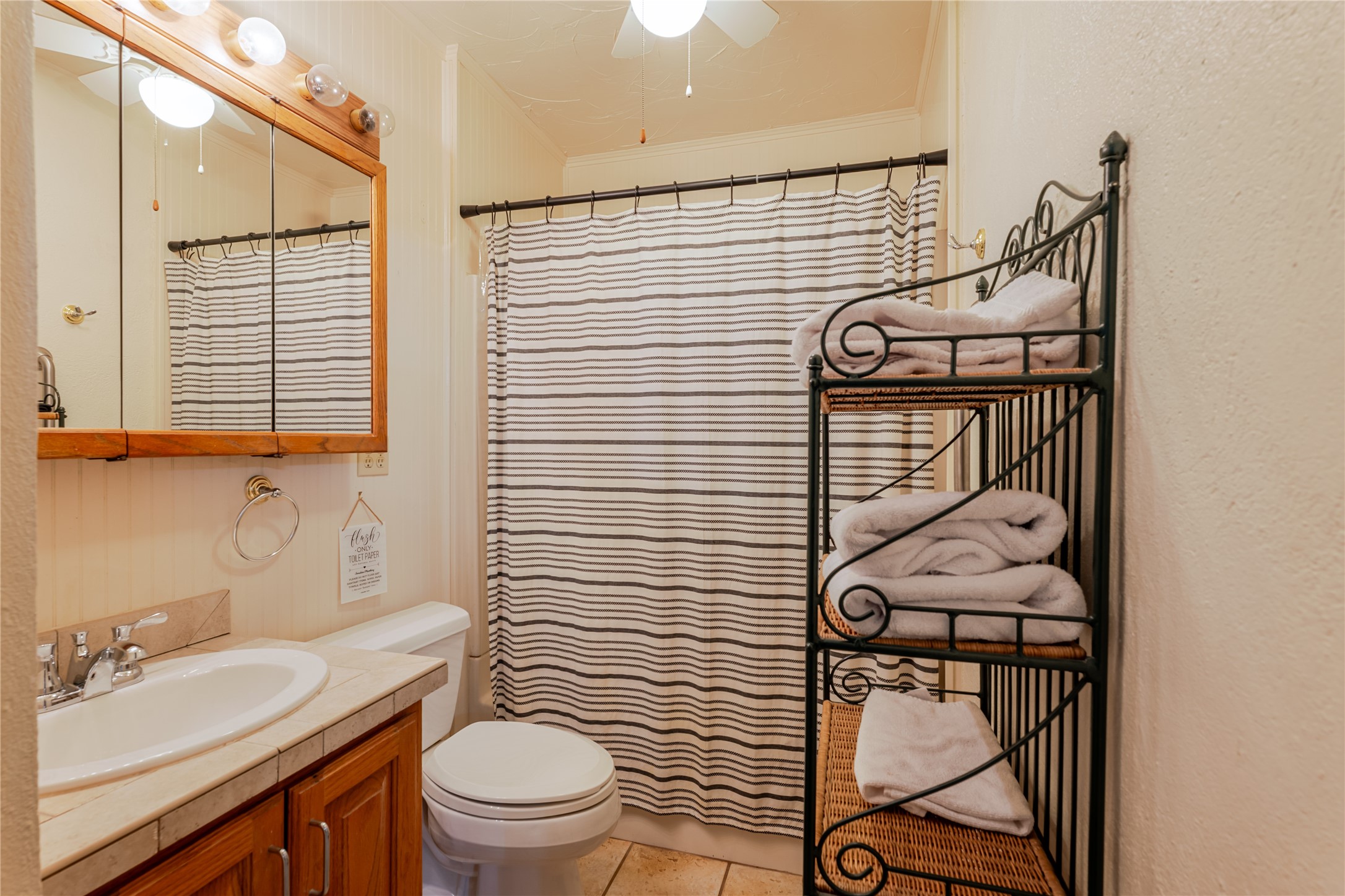 1601 Forum Circle Graford TX 76449