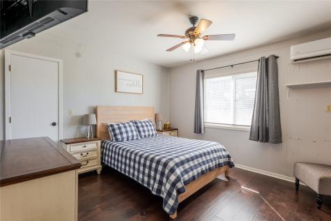 1601 Forum Circle Graford TX 76449