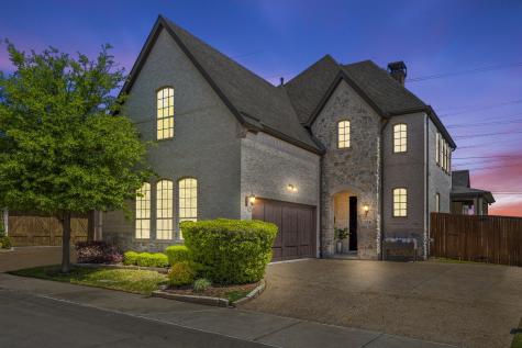 725 Royal Minister Boulevard Lewisville TX 75056